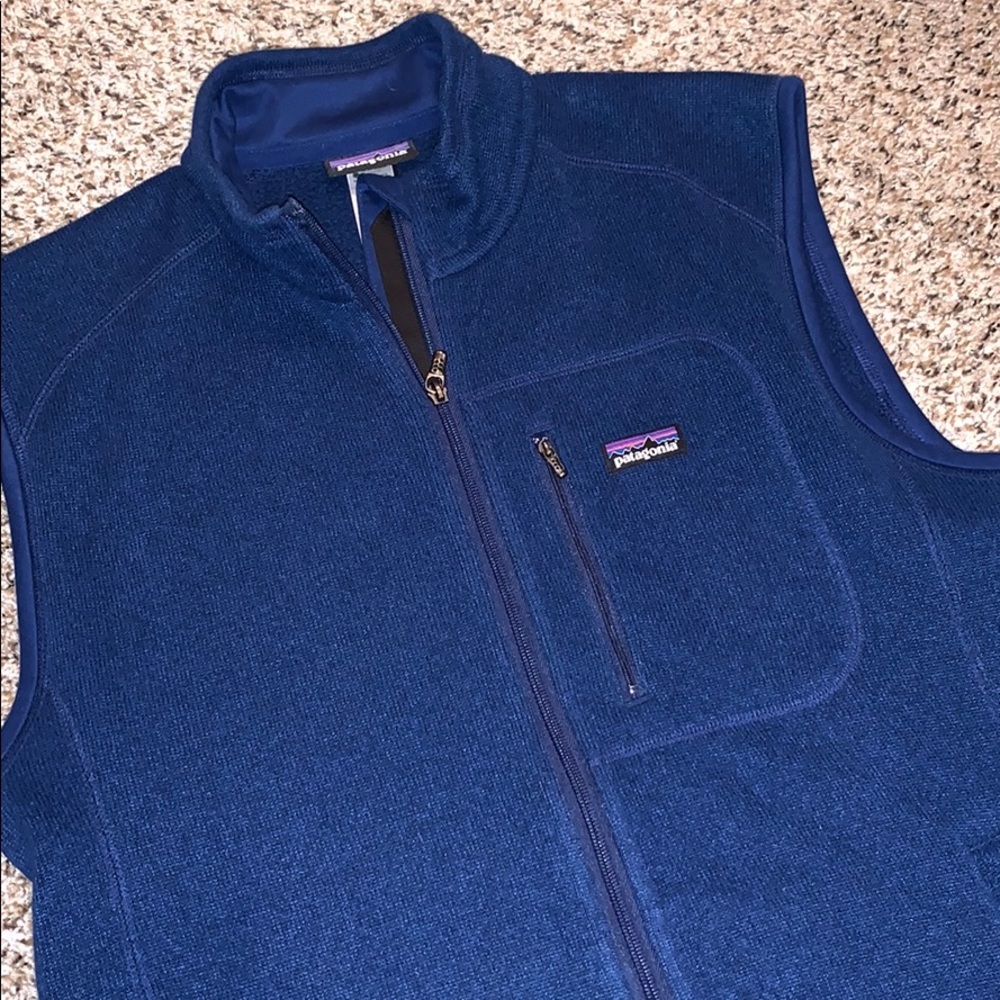 PATAGONIA men’s vest - size L. LIKE NEW
